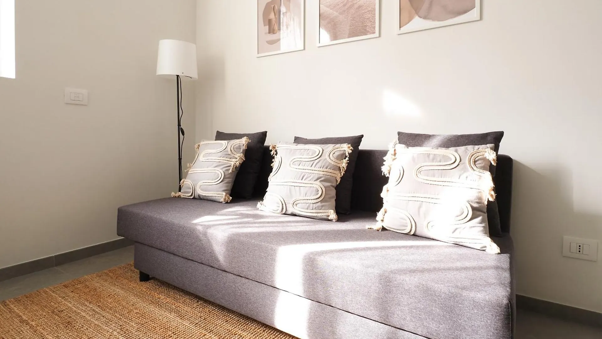 Mila Apartments Fiera Milan